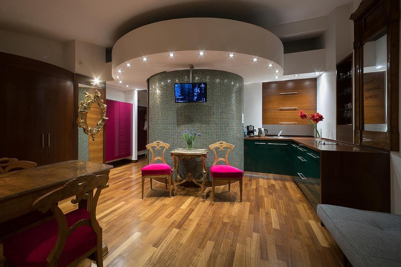 Main Square Studio With Terrace & Air Condition Krakau Exterior foto